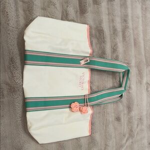 Victoria's Secret Cream and Green Tote Bag Set